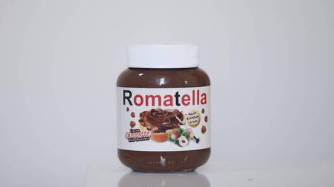 Romatella نوتيلا